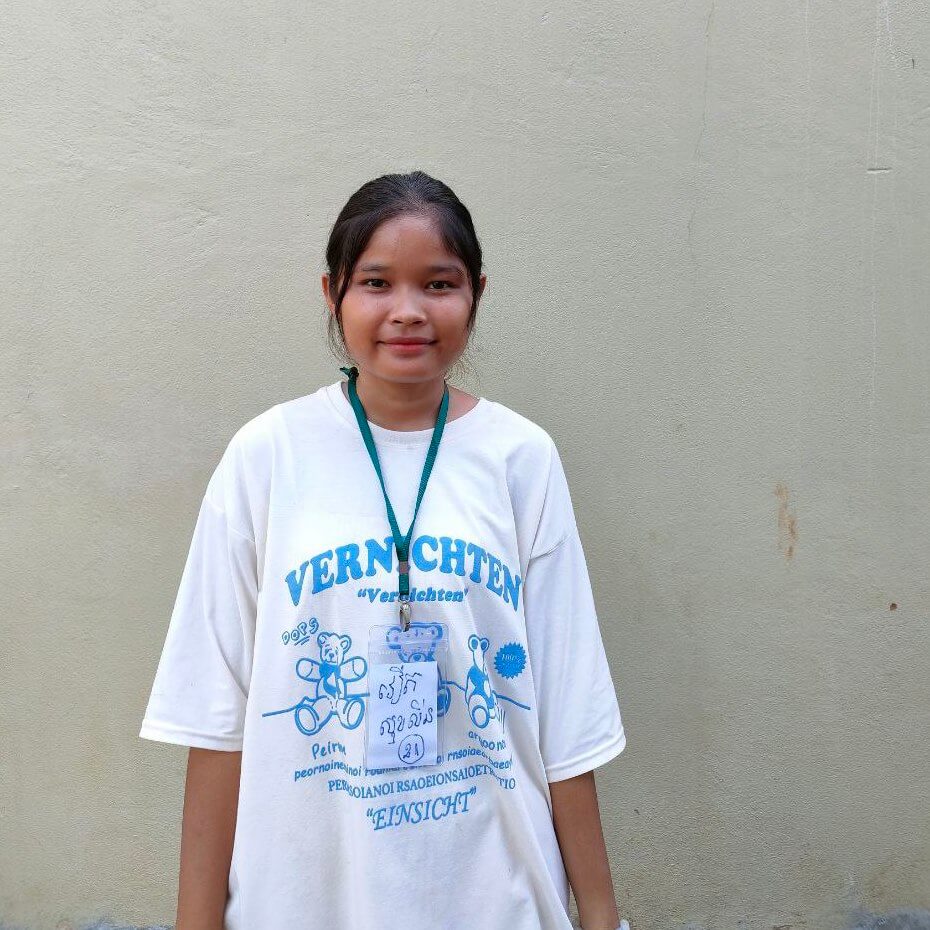 Soklin - new 10th grade Plas Prai student.