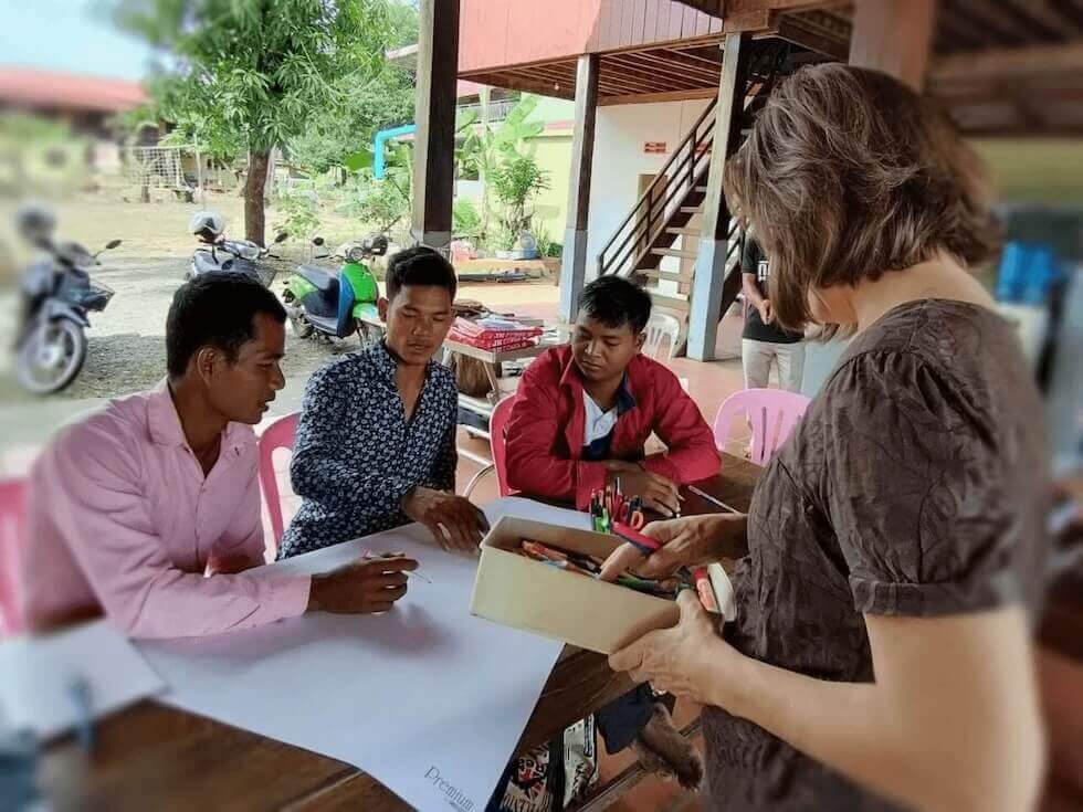 Carolyn instructing some of the students.